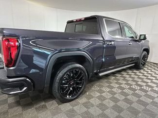 Used 2024 GMC Sierra 1500 Denali w/ Denali Reserve Package AWD/4WD video 3
