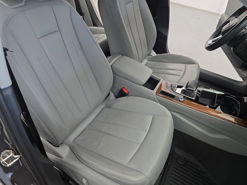 Used 2022 Audi A4 2.0T Premium Plus w/ Premium Plus Package image 10