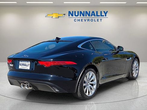 Used 2017 Jaguar F-TYPE Coupe RWD image 5