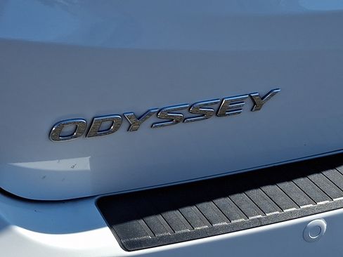 Used 2023 Honda Odyssey Touring image 31