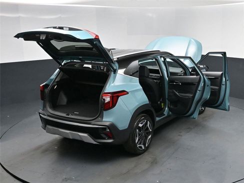 New 2026 Kia Seltos SX image 20