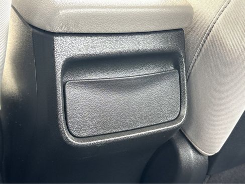 Used 2018 Hyundai Elantra SEL image 19