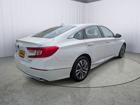 Certified 2022 Honda Accord EX-L image 3
