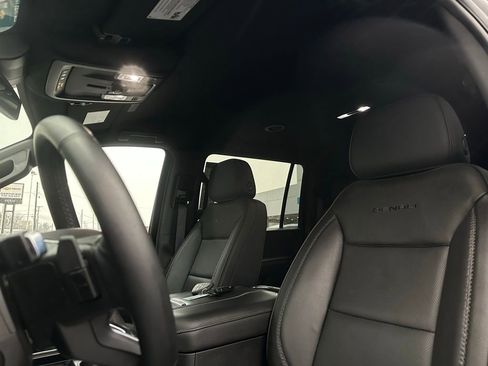 Certified 2025 GMC Yukon XL Denali image 15