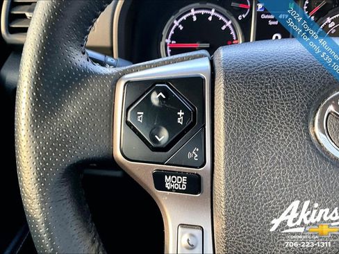 Used 2024 Toyota 4Runner TRD Sport image 9