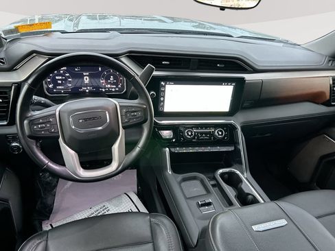 Used 2024 GMC Sierra 2500 Denali w/ Denali Reserve Package AWD/4WD image 25