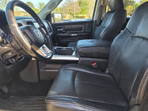 Used 2019 RAM 1500 Laramie w/ Convenience Group RWD image 14