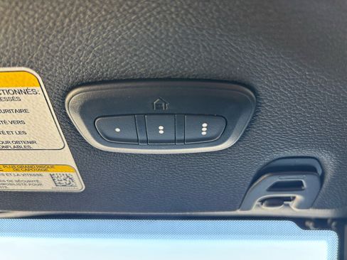 Used 2024 Jeep Wrangler Unlimited image 31