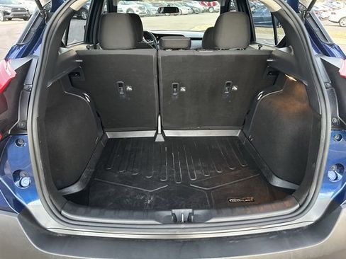 Used 2019 Nissan Kicks SV image 6