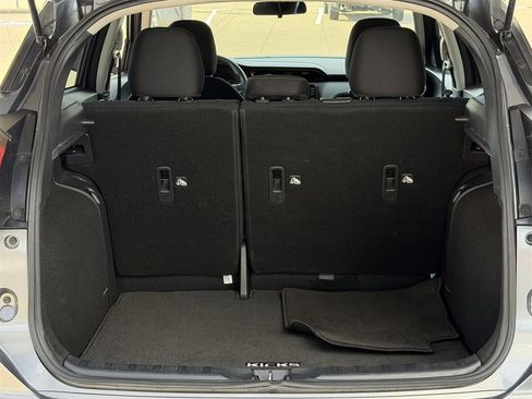 Used 2024 Nissan Kicks SV image 27