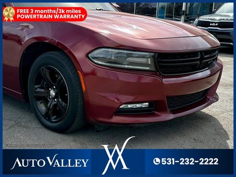 Used 2019 Dodge Charger SXT w/ Leather Interior Group image 10