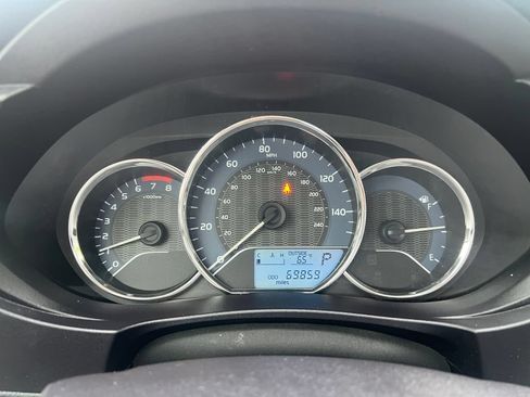 Used 2016 Toyota Corolla LE FWD image 14