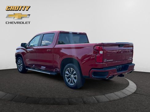 Used 2022 Chevrolet Silverado 1500 RST image 3