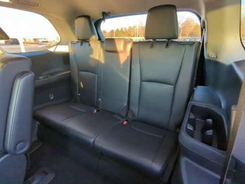 Certified 2025 Toyota Grand Highlander XLE image 15