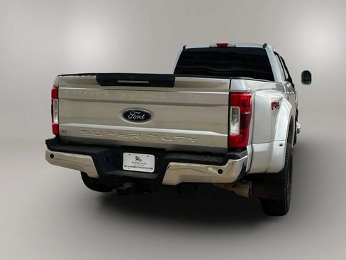 Used 2019 Ford F350 Lariat w/ Lariat Ultimate Package AWD/4WD image 15