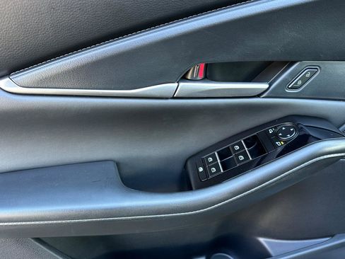 Certified 2025 MAZDA CX-30 AWD 2.5 S w/ Select Sport Pkg image 11