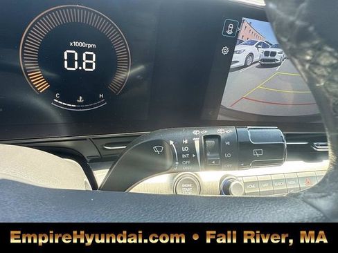 Used 2024 Hyundai Kona SEL image 30