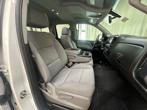 Used 2019 Chevrolet Silverado 1500 Custom w/ Texas Edition AWD/4WD image 17