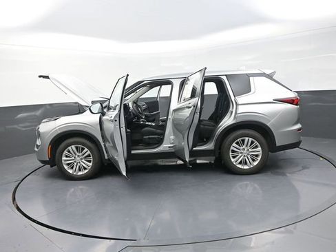 Used 2022 Mitsubishi Outlander ES AWD/4WD image 33