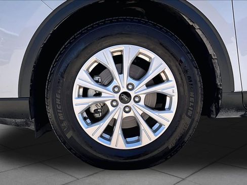Used 2025 Ford Escape Active FWD image 11