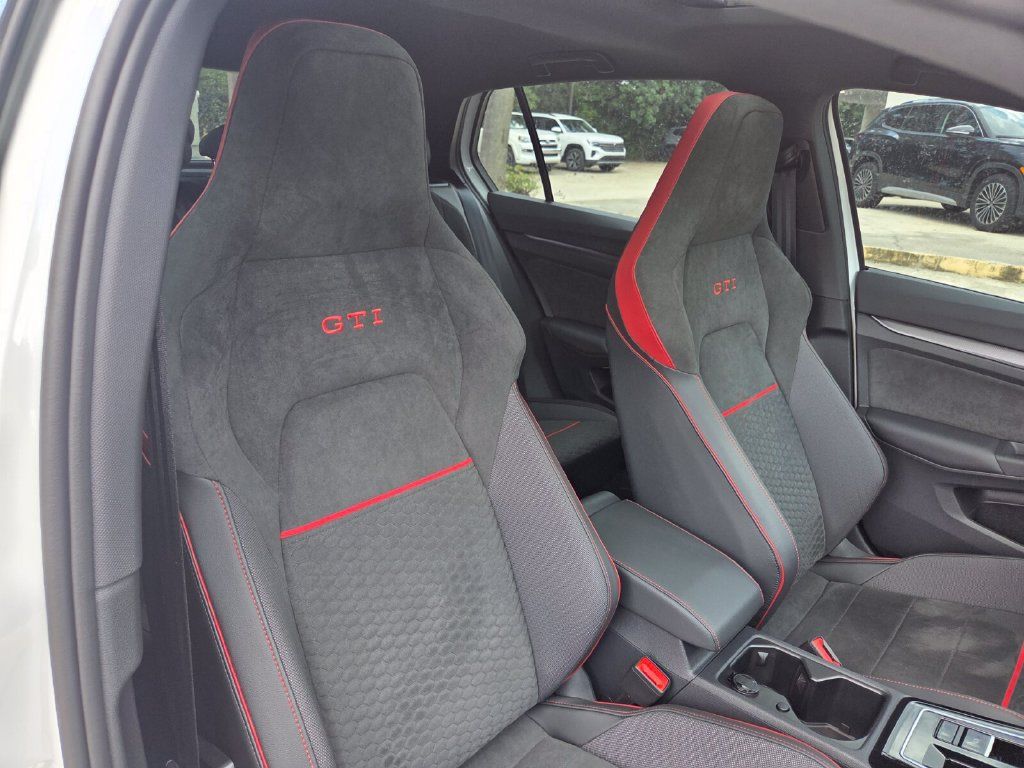 Certified 2026 Volkswagen GTI SE FWD image 28