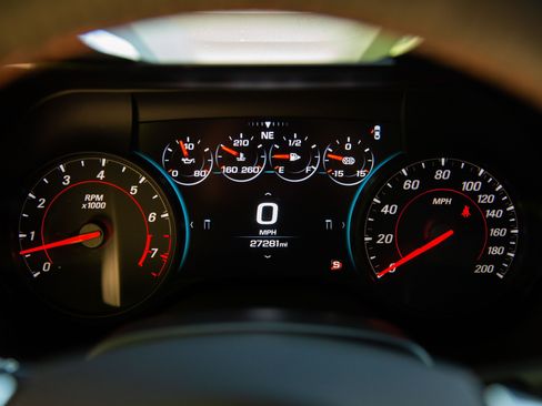 Used 2017 Chevrolet Camaro ZL1 RWD image 37