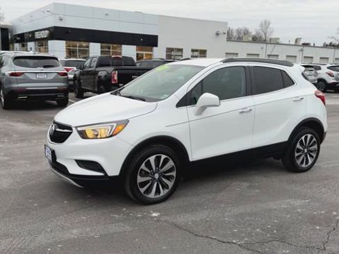 Certified 2022 Buick Encore Preferred w/ Safety Package image 4