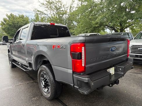 Used 2024 Ford F250 XL w/ STX Appearance Package AWD/4WD image 4