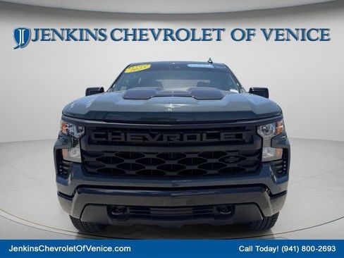 Certified 2025 Chevrolet Silverado 1500 Custom Trail Boss w/ Dark Appearance Package AWD/4WD image 11