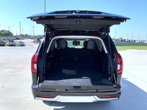Certified 2026 Ford Expedition Max Platinum AWD/4WD image 24