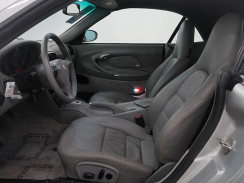 Used 2003 Porsche 911 Carrera RWD image 15