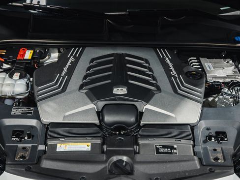 Used 2023 Lamborghini Urus Performante image 38