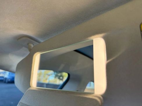 Used 2018 Tesla Model S 75D image 29