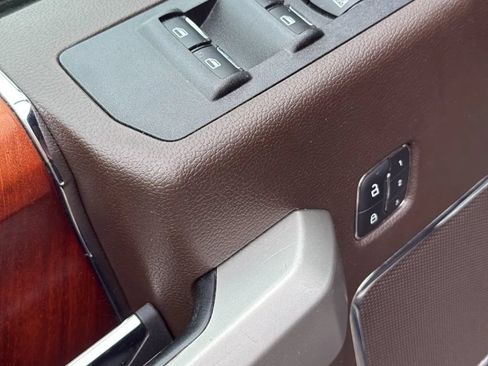 Used 2019 Ford F150 King Ranch w/ Equipment Group 601A Luxury AWD/4WD image 17