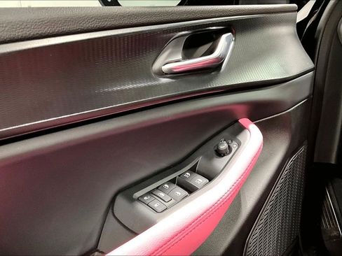 New 2025 Jeep Grand Cherokee Laredo image 27