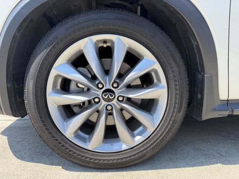Used 2020 INFINITI QX50 Luxe FWD image 4