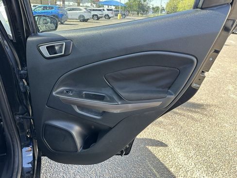 Used 2019 Ford EcoSport SE w/ SE Convenience Package image 19