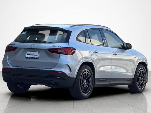 New 2026 Mercedes-Benz GLA 35 AMG 4MATIC image 5