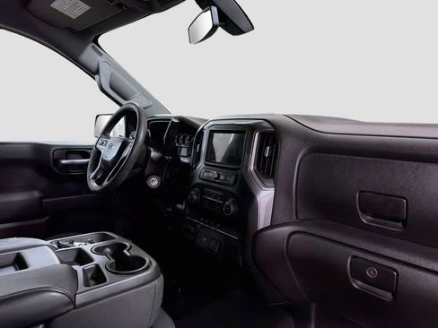 Used 2019 Chevrolet Silverado 1500 Custom Trail Boss w/ Custom Convenience Package AWD/4WD image 28