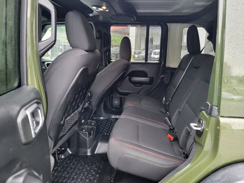 Used 2021 Jeep Wrangler Unlimited Rubicon image 17