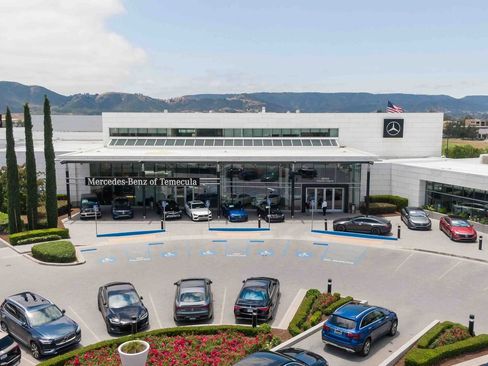 New 2026 Mercedes-Benz C 300 Sedan image 41