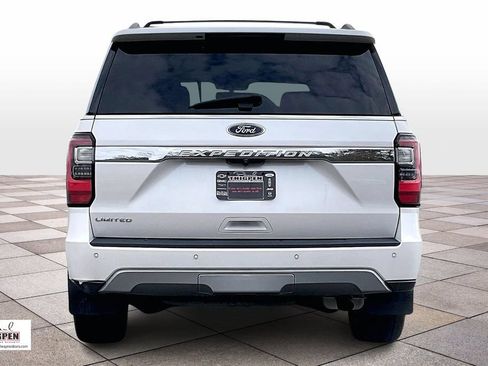 Used 2019 Ford Expedition Limited w/ Equipment Group 302A AWD/4WD image 4