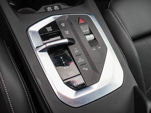 Used 2026 BMW 228i w/ Technology Package image 18