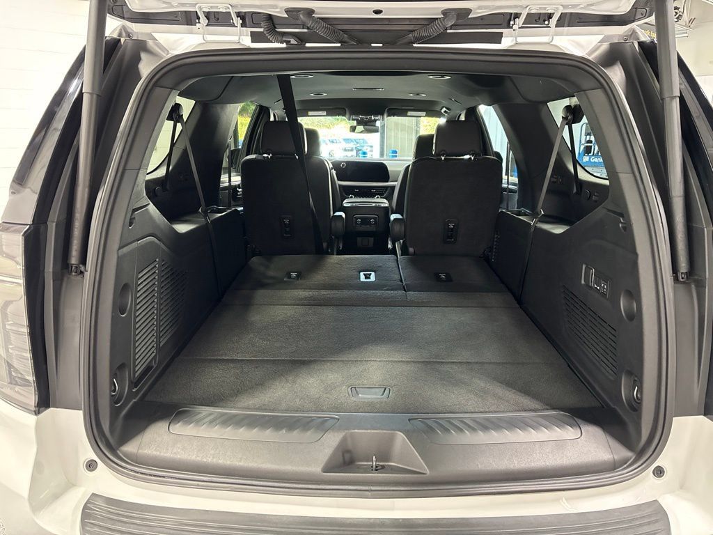 Used 2026 Chevrolet Suburban LT w/ Comfort Package AWD/4WD image 64