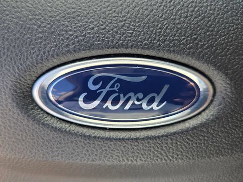 Used 2022 Ford Escape SE w/ Convenience Package FWD image 28
