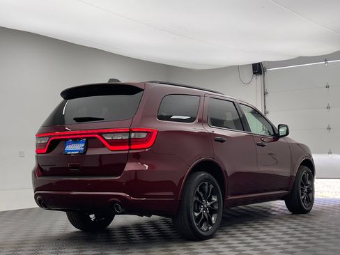Used 2023 Dodge Durango GT w/ Blacktop Package AWD/4WD image 7