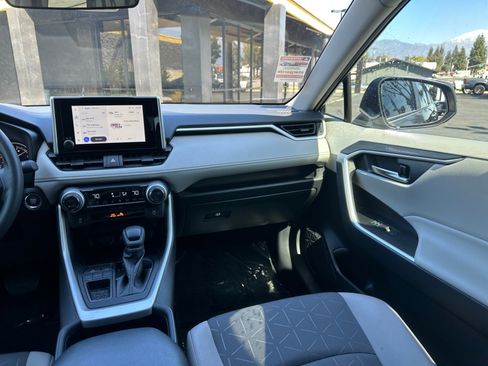 Used 2024 Toyota RAV4 XLE image 24