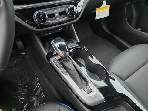 New 2026 Buick Envista Sport Touring image 19