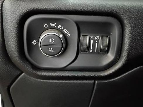 Certified 2025 RAM 2500 Laramie image 28