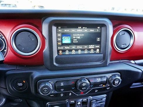 Used 2020 Jeep Wrangler Unlimited Rubicon image 23